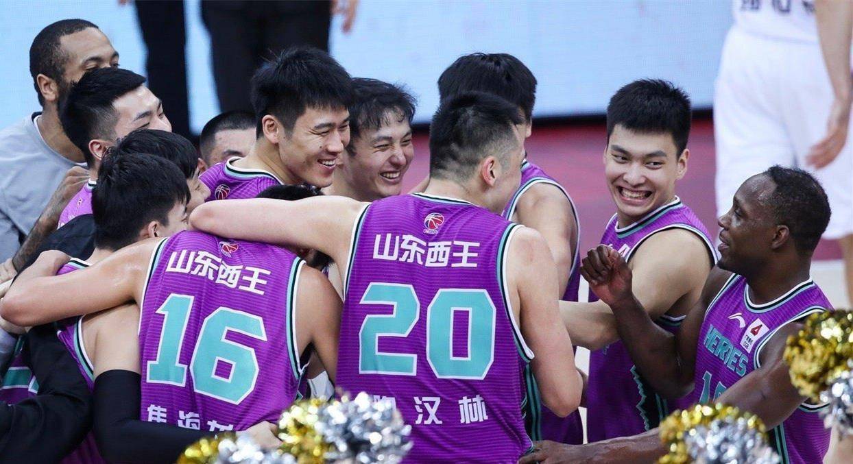热闹赛季末轮战况如何？球队出线命运未卜的简单介绍