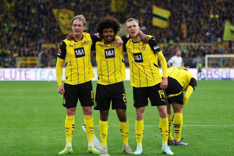 多特蒙德客场大胜，球队士气大振