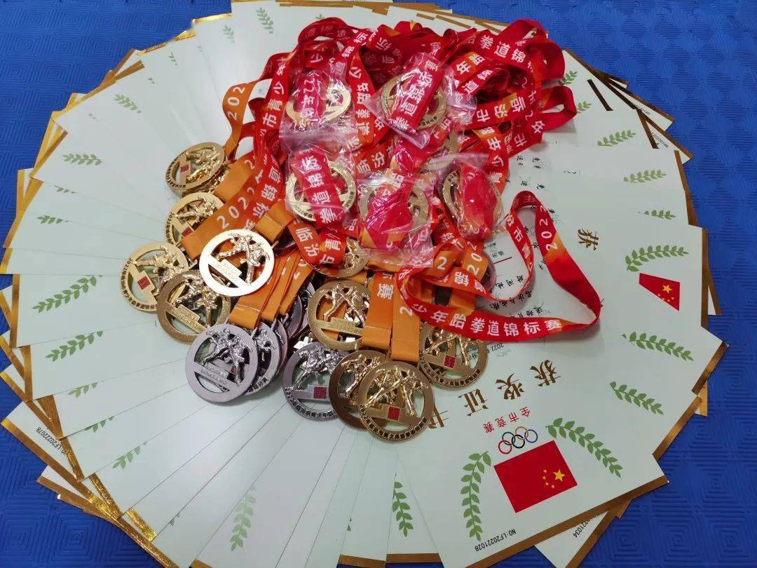 美洲选手闪耀舞台，斩获奖牌