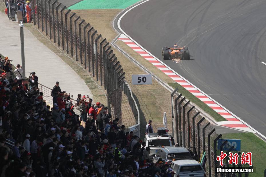 关于赛车小组赛落幕，强队悉数晋级的信息