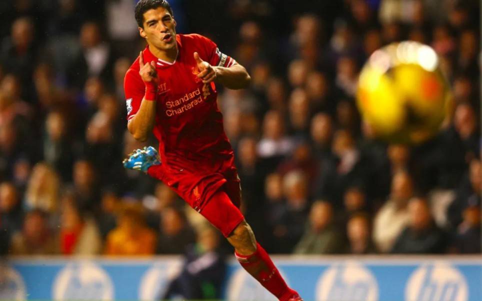 包含曼城横扫美国,苏亚雷斯惊艳四座的词条 包含曼城横扫美国,苏亚雷斯惊艳四座的词条