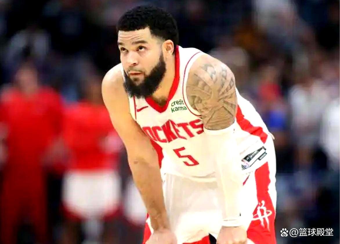 辽宁队力克上海队，范弗利特关键制胜